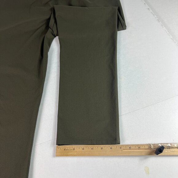 Vuori Pants Men's 40x30* Straight Green Performance Golf Chino Slacks Tag 38 - Picture 11 of 16